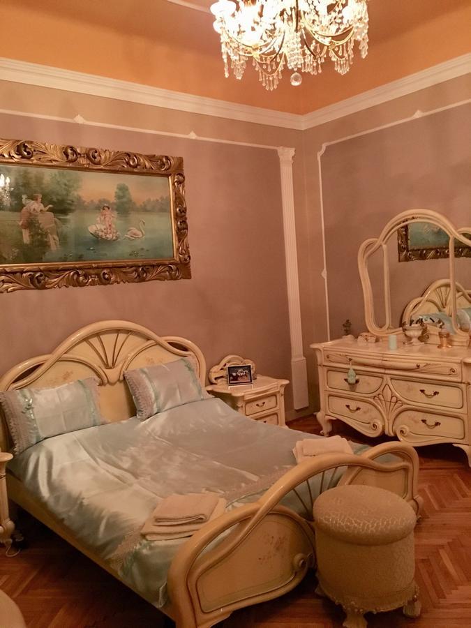 Appartamento Ádám Apartmanház Szeged Esterno foto